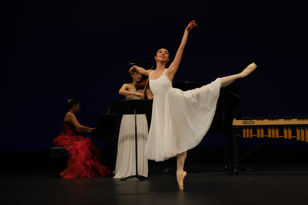 奏者とバレエのコラボレーション