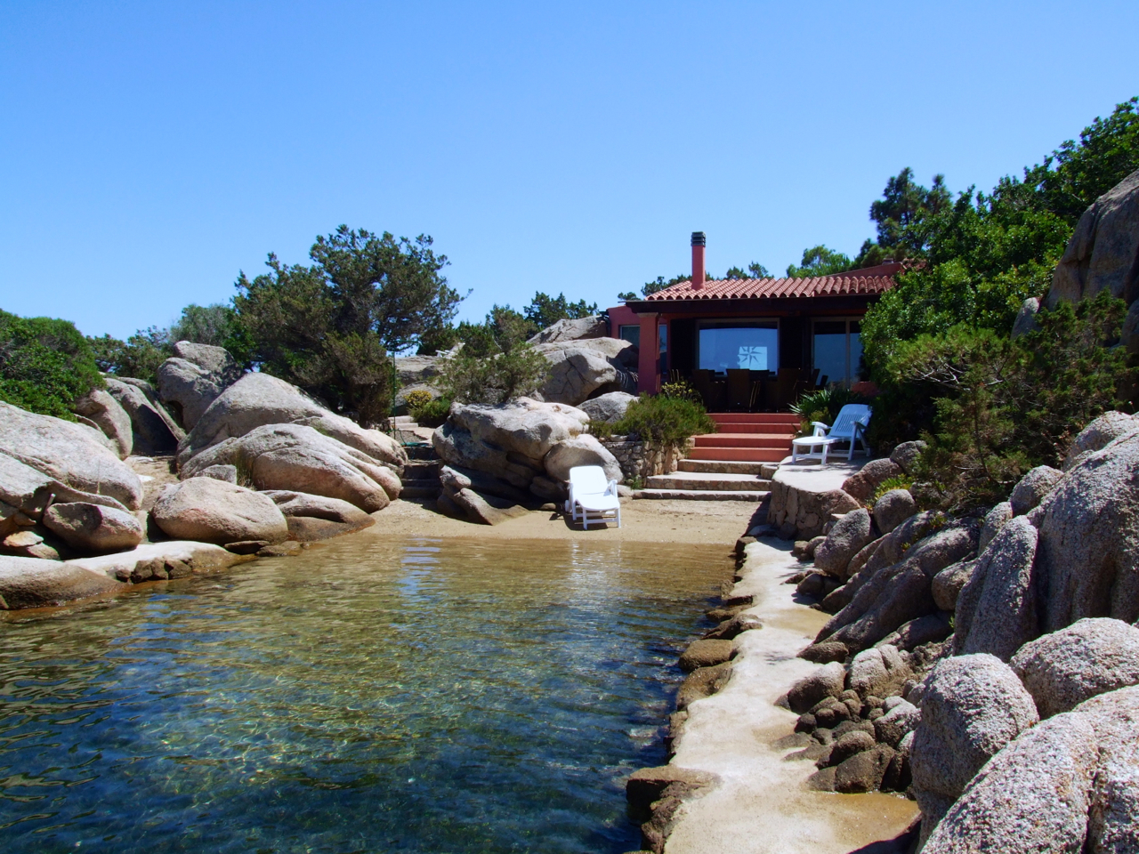 Scopri di più Villa Mica sul mare Holiday La Maddalena, Sardegna. Scopri di più Villa Mica sul mare Holiday La Maddalena, Sardegna.