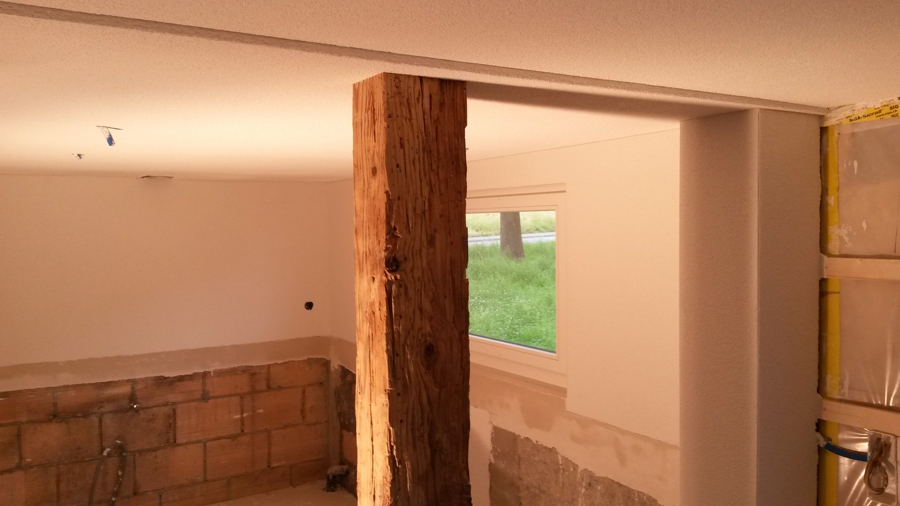 Verputzarbeiten devittori der gipser Wandplatten küche