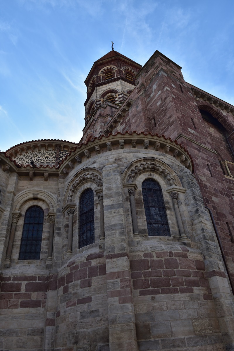 Brioude. Basilique St-Julien. Chevet