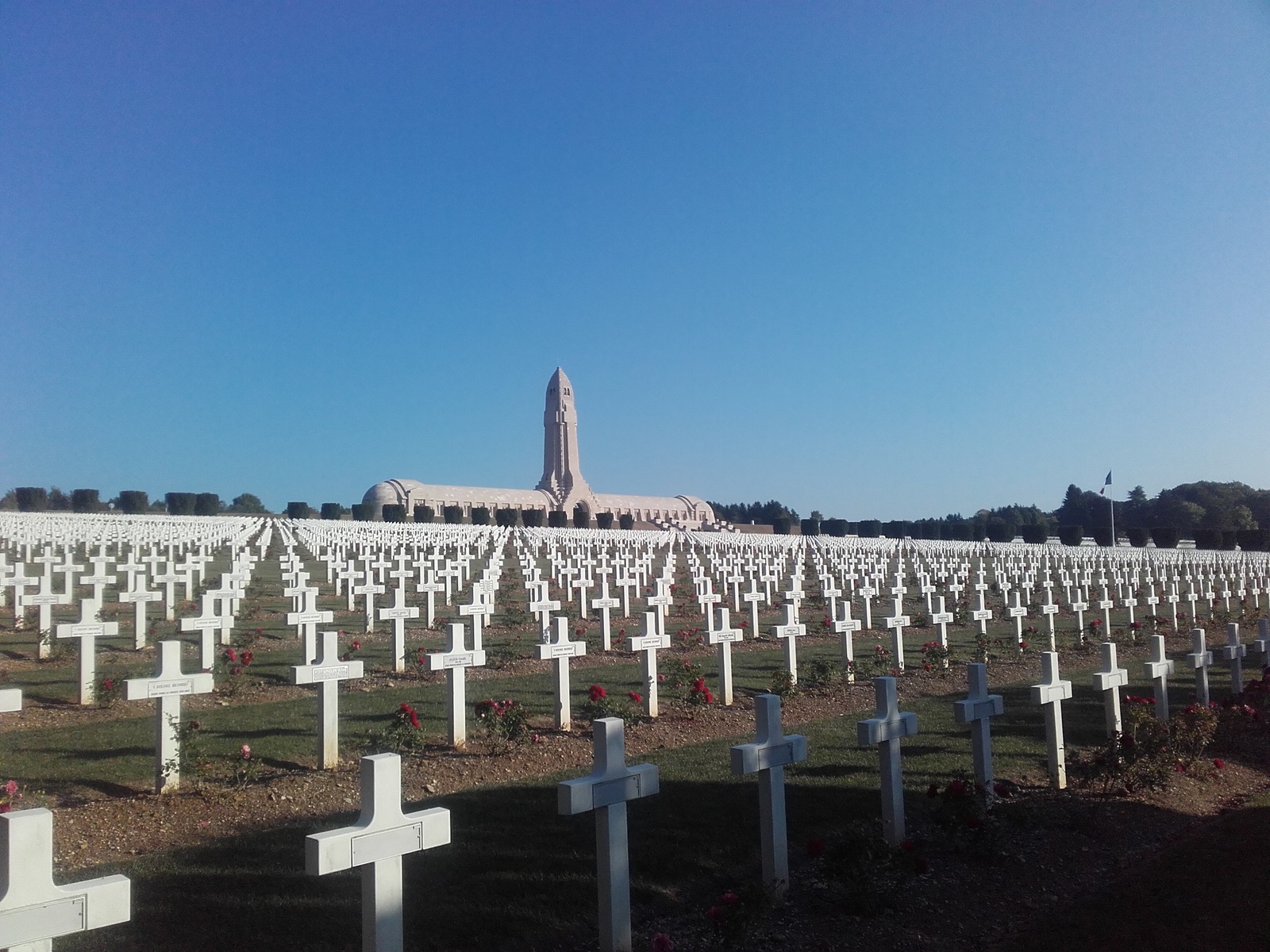 Ossuaire et nécropole Nationale de Douaumont (Route du fort en travaux lors de ma reconnaissance). Photo de septembre 2016