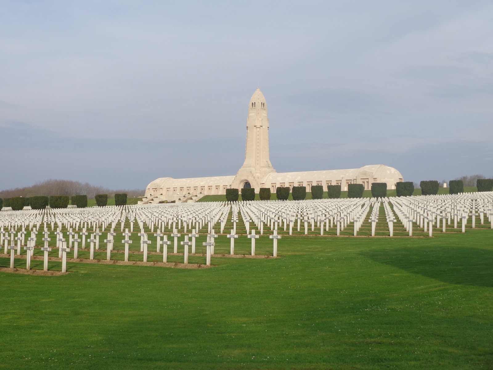 Ossuaire et nécropole Nationale de Douaumont (Route du fort en travaux lors de ma reconnaissance). Photo de septembre 2016