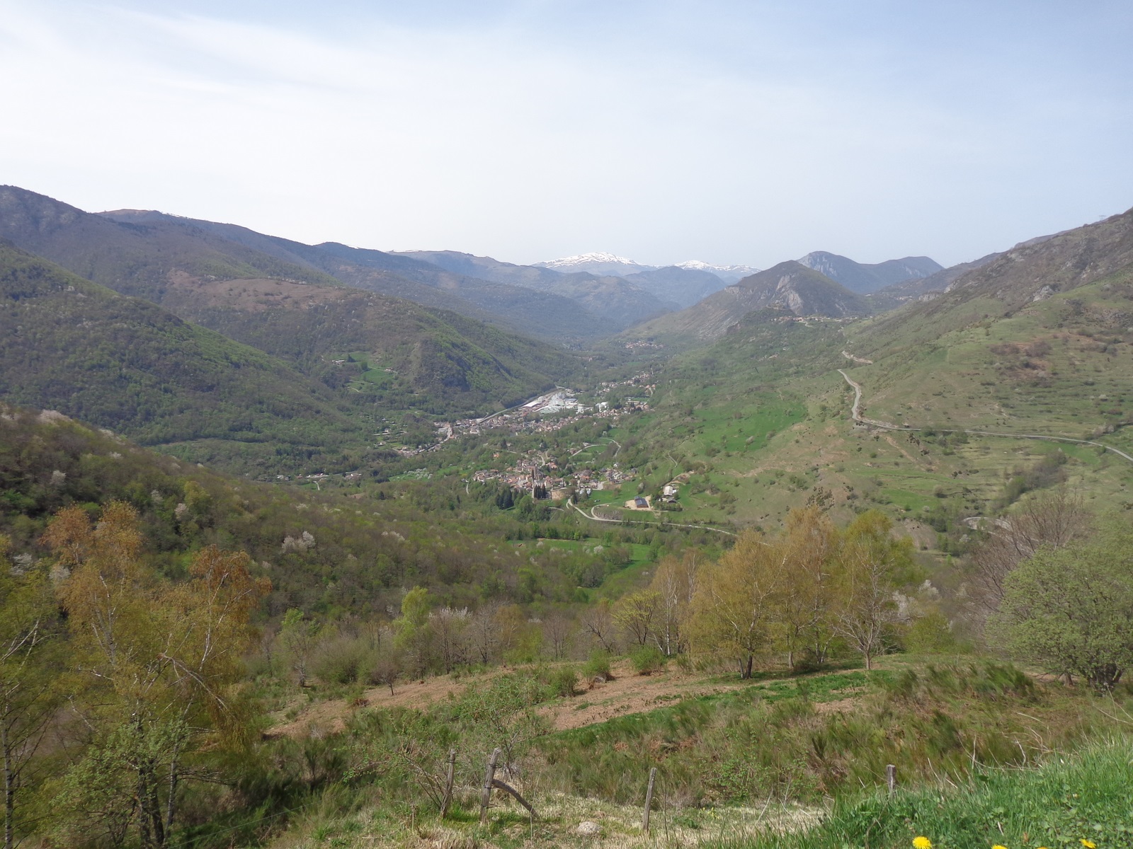 La vallée de l'Ariège et le recouvrement des plaques tectoniques de l'Europe et de la péninsule Ibérique.