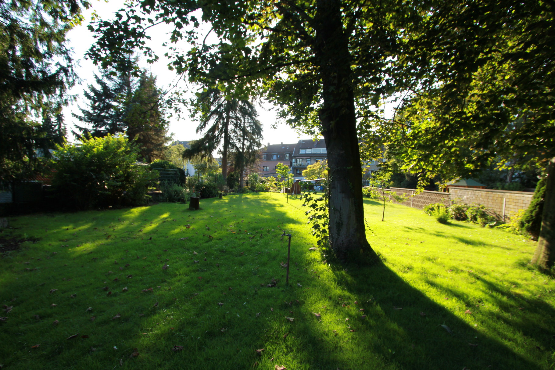 Wohnen in hausgroßer ETW mit Balkon und großem eigenen Garten in einer