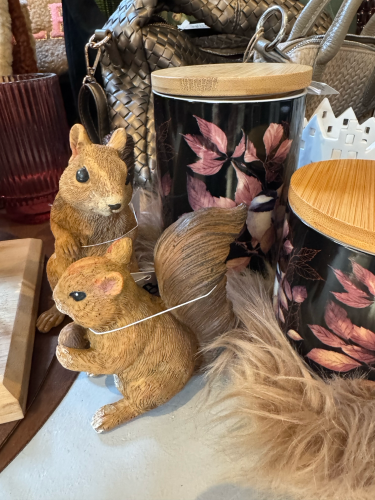 Eichhörnchen groß Euro 14,50 und kleine 12,50 