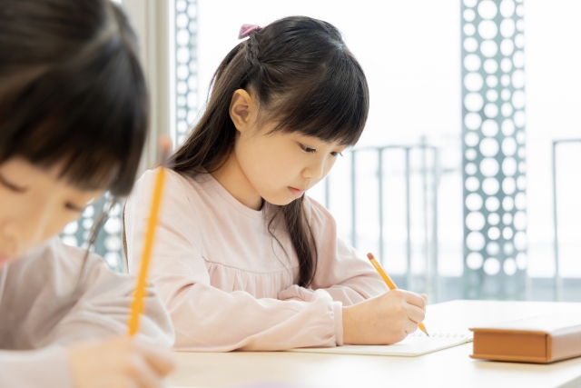 子どもの姿勢と集中力を守る整体｜受験期の健康サポート