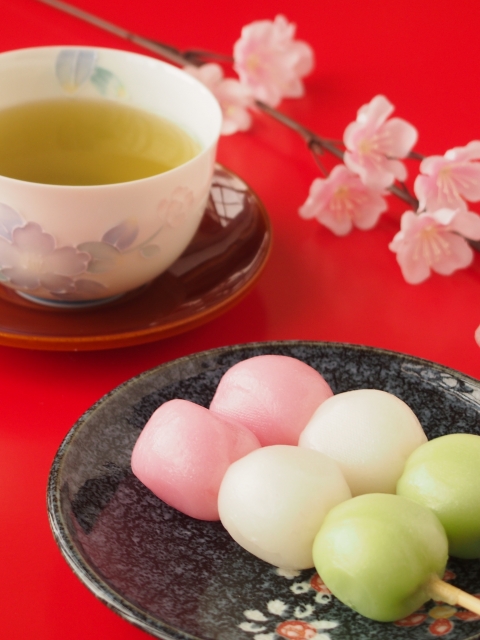 【最新研究から学ぶ】花粉症に「お茶」が効く？カテキンの驚きの力