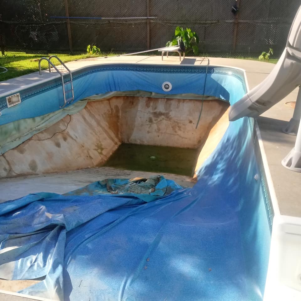 "PROFESSIONAL" LINER REMOVAL AND REPLACEMENT sunsetconstruction