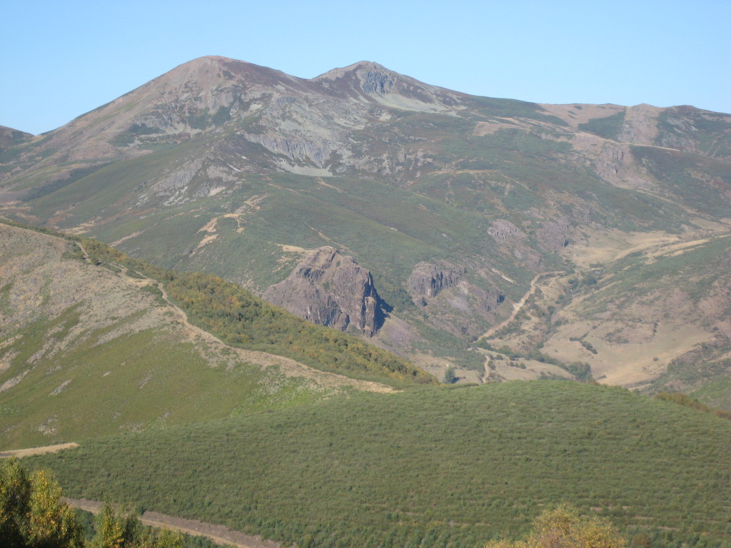 El Tambarón y Peñas.