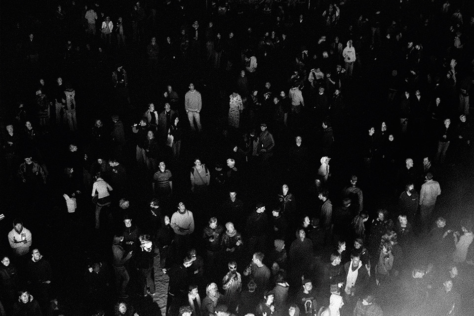 © Julia Knabbe, crowd phenomena, black and white photo, 100 x 70 cm , 2011