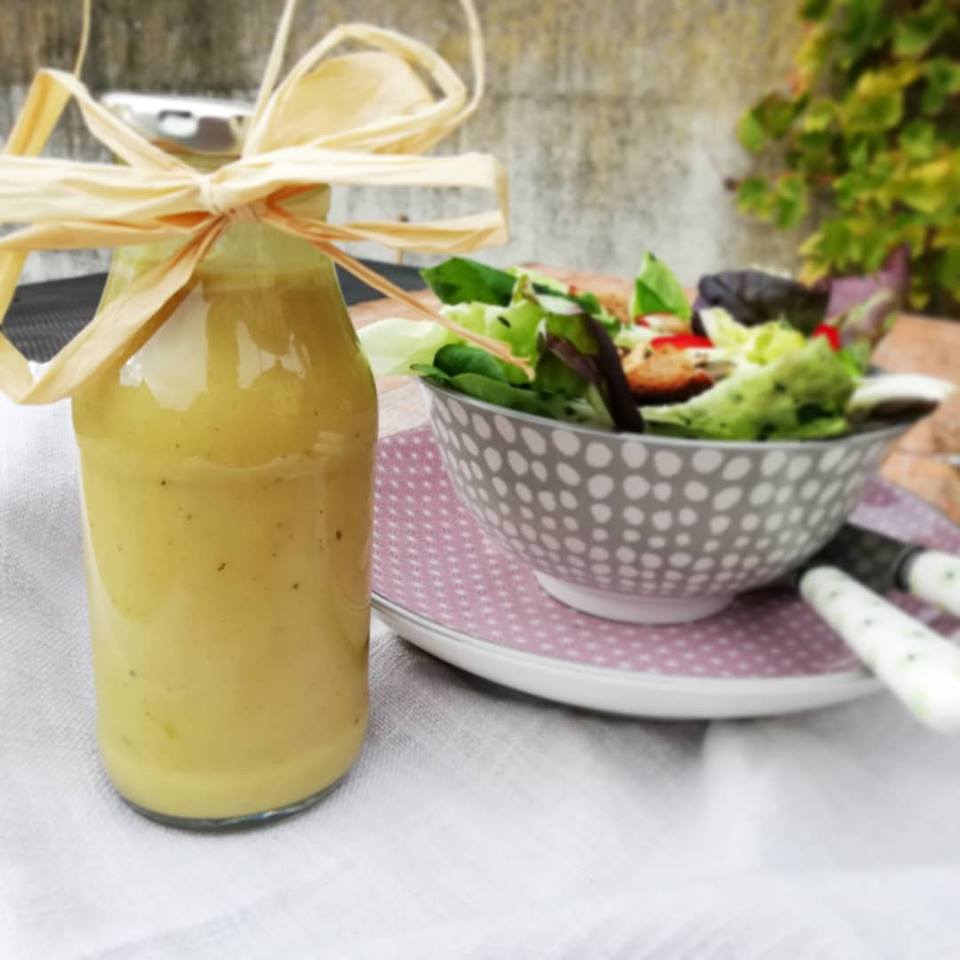 Salatdressing mit Kürbiskernöl LelaLecker die Küchenfee aus Hohenlohe Salatdressing mit Kürbiskernöl LelaLecker die Küchenfee aus Hohenlohe