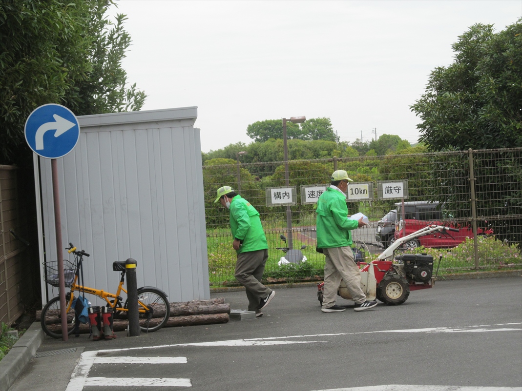 機材の倉庫戻し