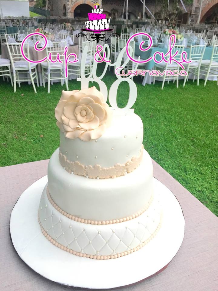 Pastel para Boda en cuernavaca morelos color rosita