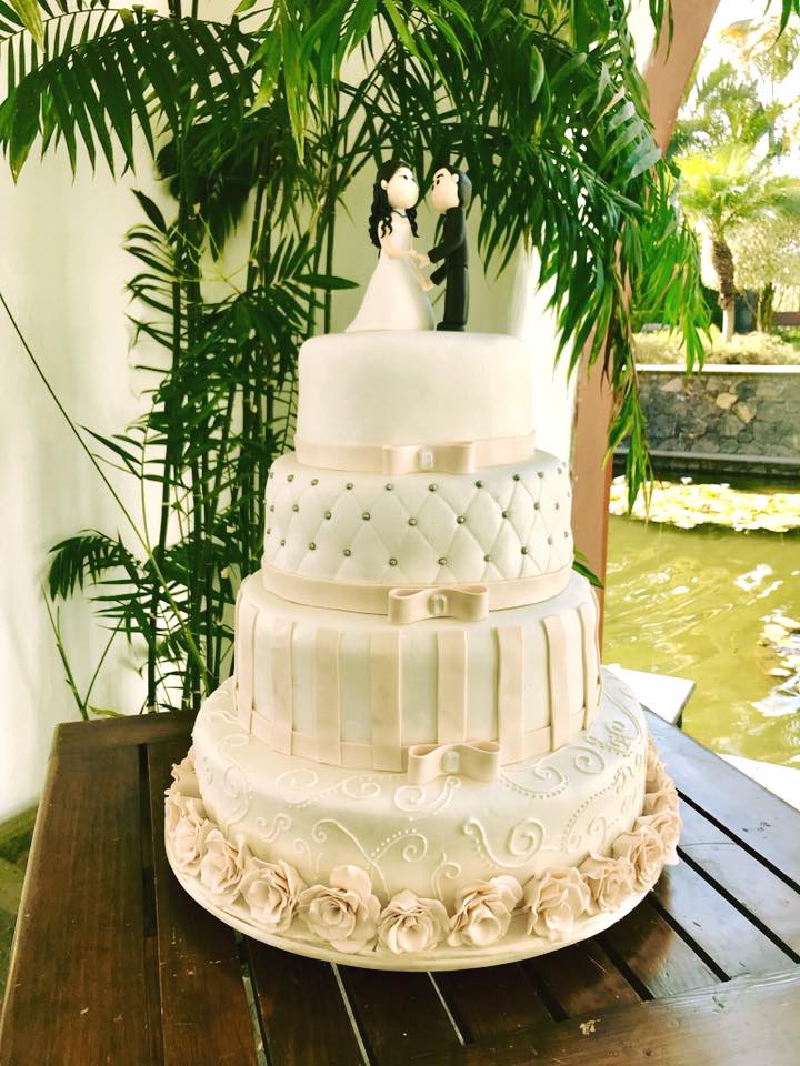 Pastel para Boda en cuernavaca morelos amarillo