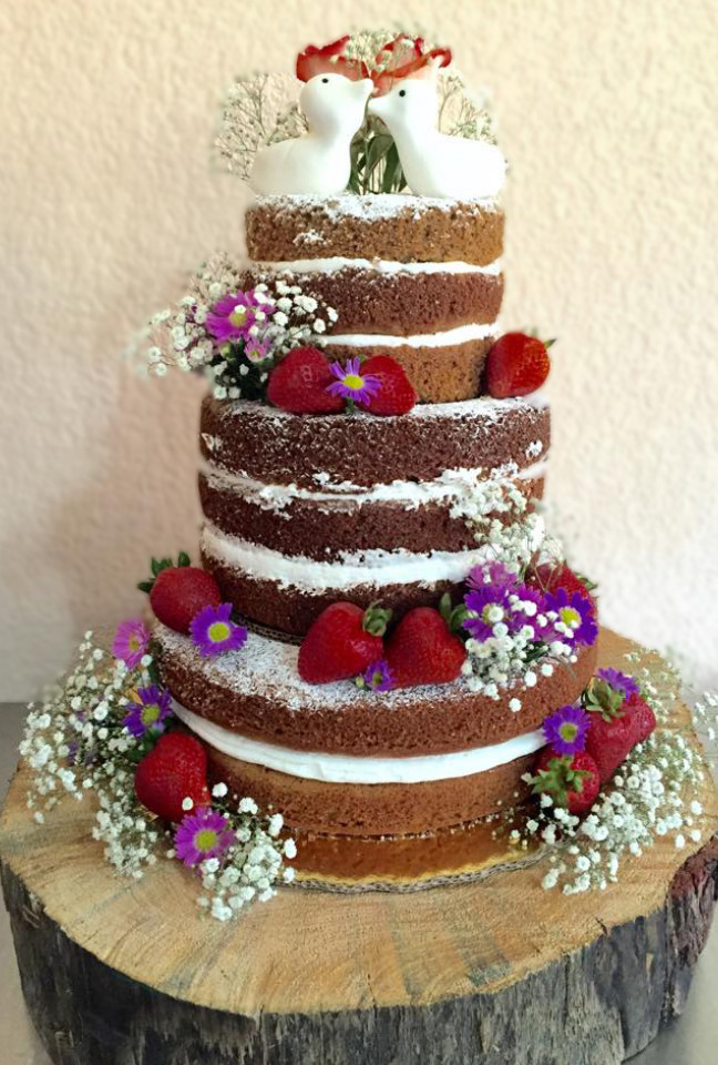 Pastel para Boda en cuernavaca morelos naked con fresas