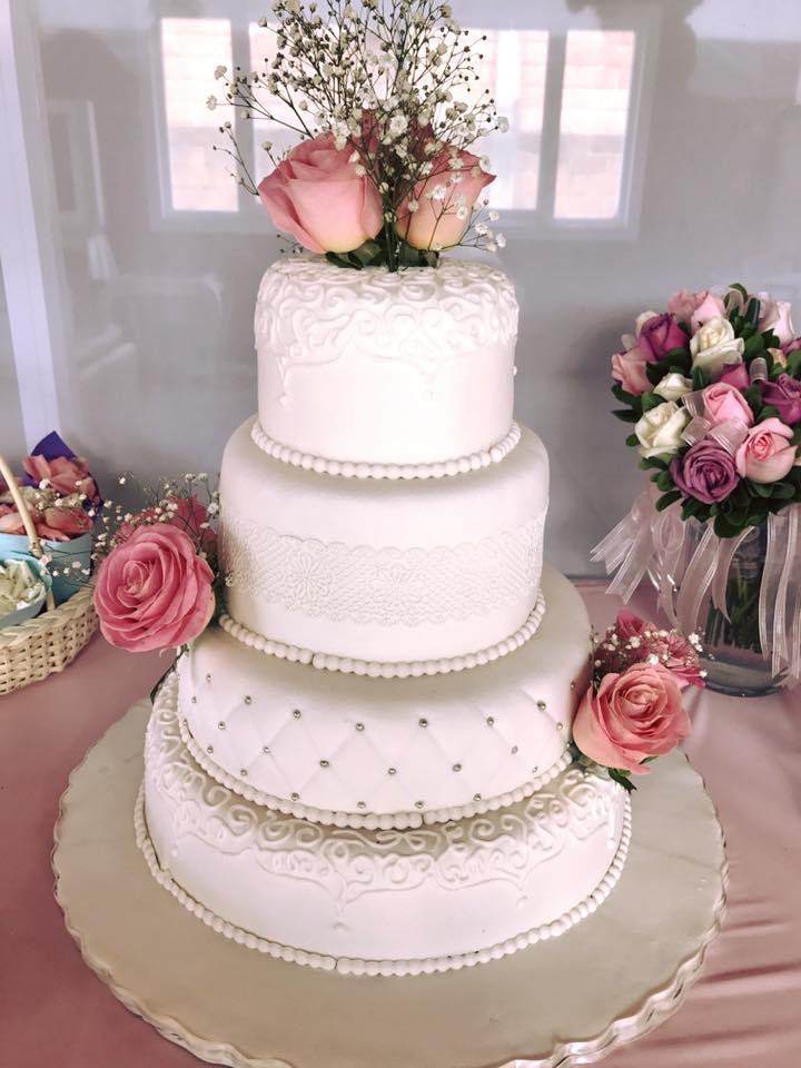 Pastel para Boda en cuernavaca morelos con flores naturales