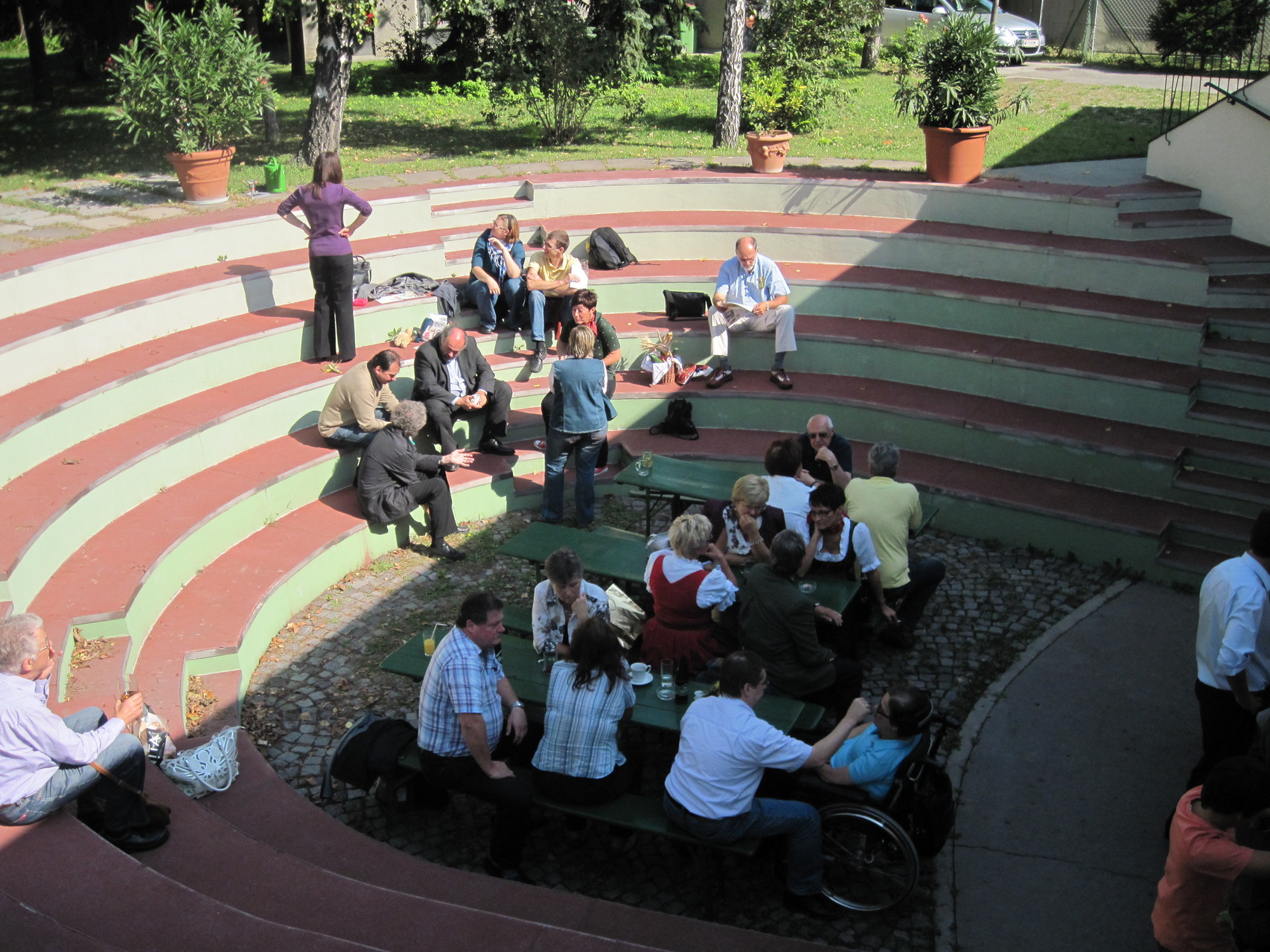 Arena nach dem Sonntags-Gottesdienst