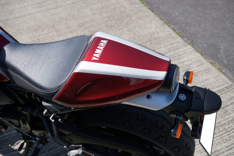 XSR700シングルシートカバー - FUNNY'S CUSTOM SERVICE XSR700シングルシートカバー - FUNNY'S CUSTOM SERVICE