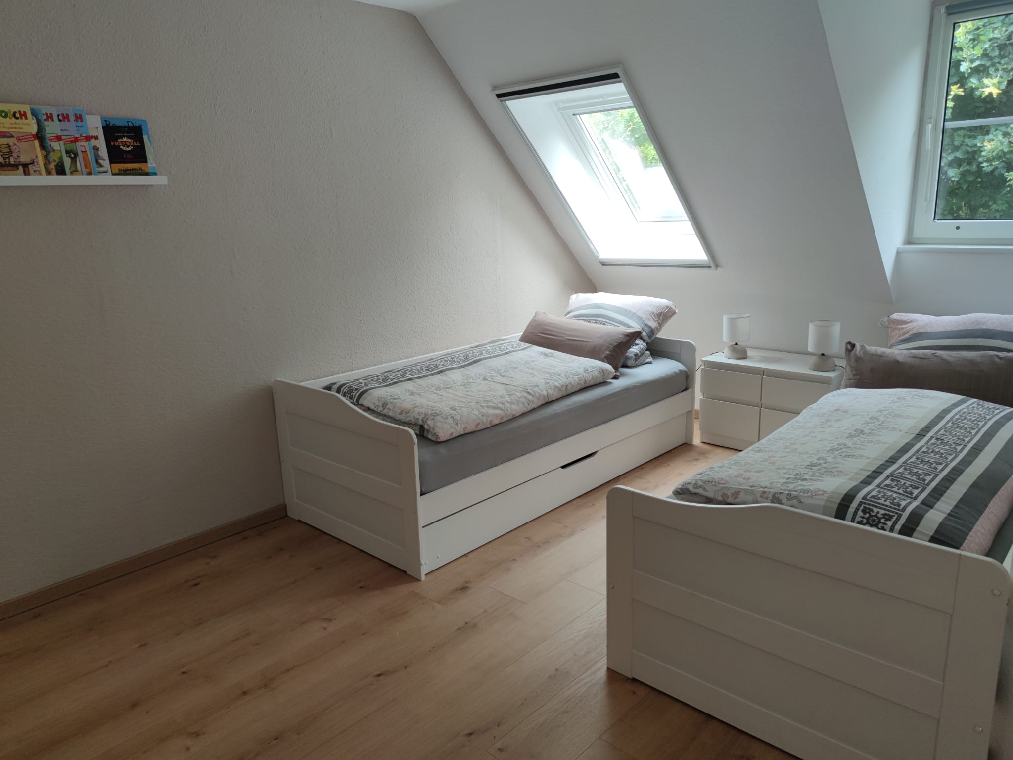 2. Schlafzimmer mit Toppern + 1 Ausziehbett
