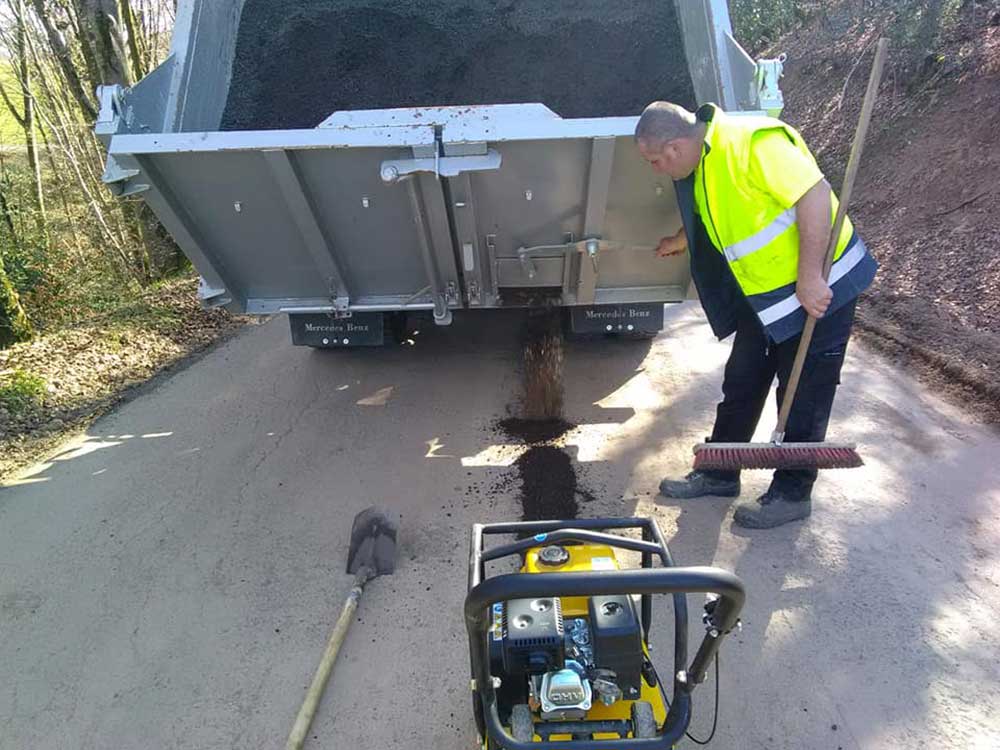 ED-TP aménagement de surface bordure et préparation d'enrobé PL