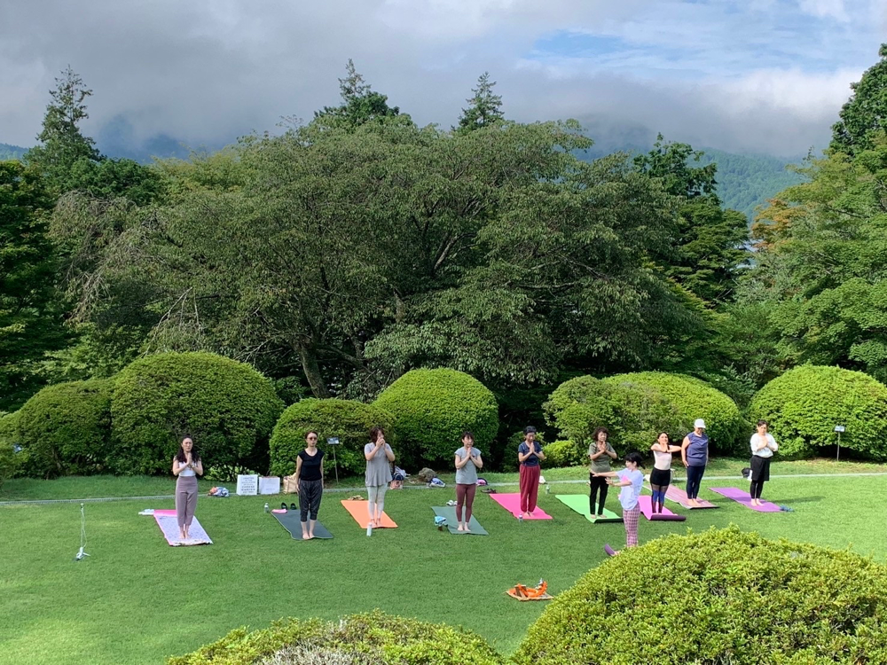 箱根山のホテルyoga20267/24.25開催