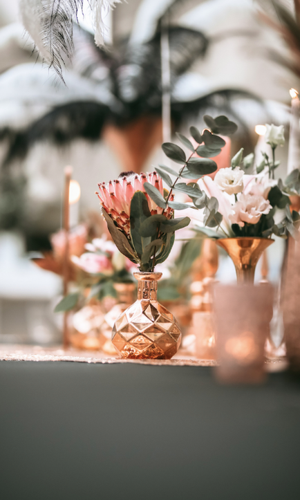 Bild: Traubogen für die Hochzeiten mieten, finde Ideen und Tipps für Traubogen Dekoration auf der Hochzeit, gefunden auf philosophylove.de aus Düsseldorf