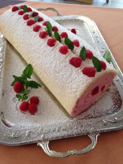 Ein Stück Torte unter 300g ist ein Keks! - Café & Bistro Sonnenschein