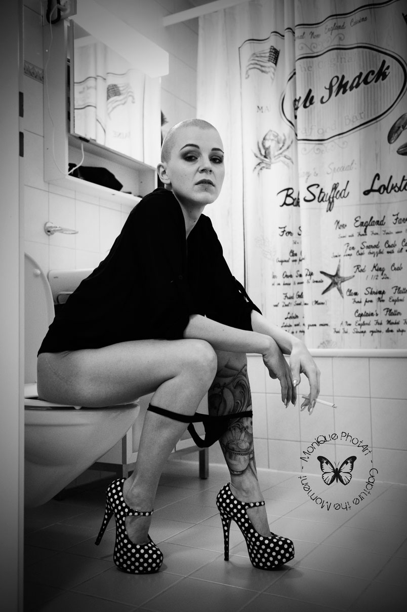 all rights: @moniquephotart