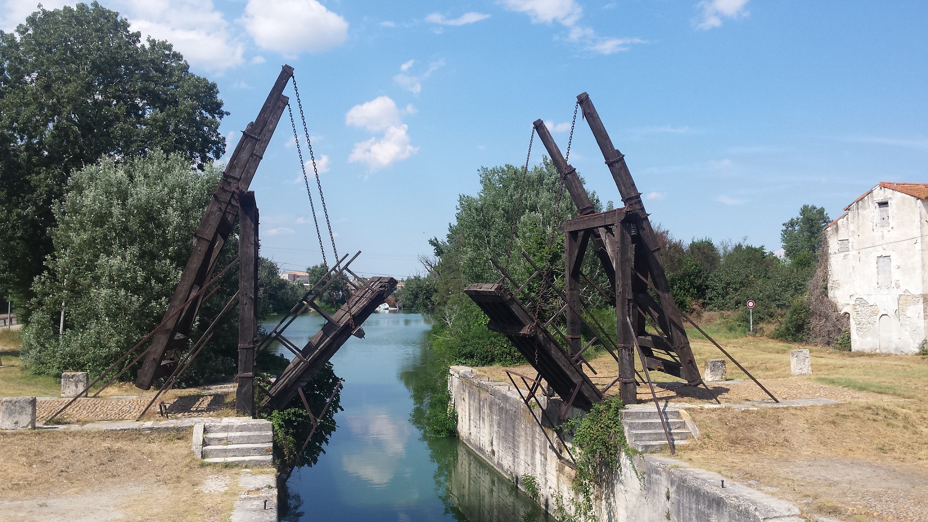 Die Brücke von Van Gogh bei Arles