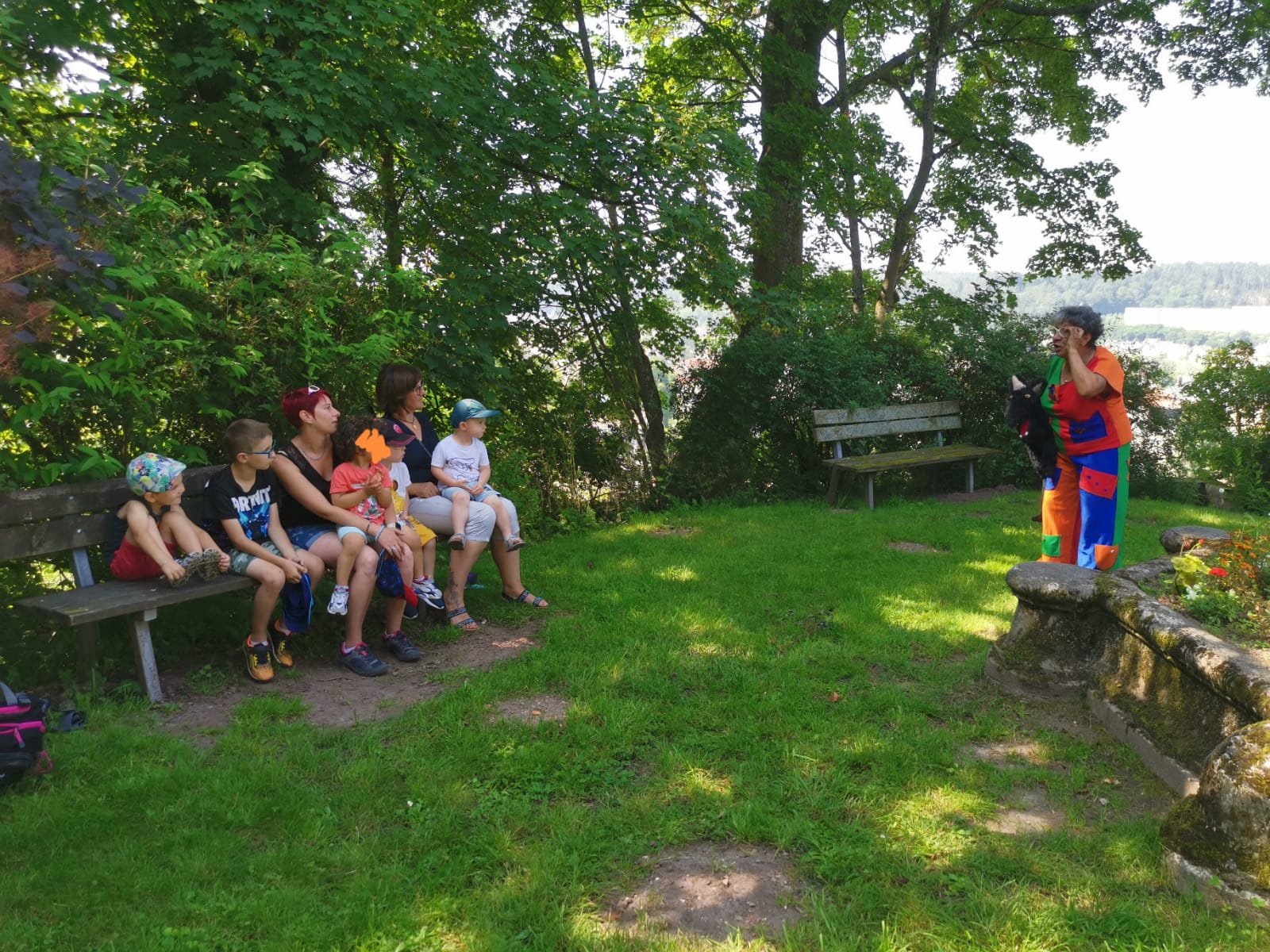 Contes pour enfants  Groupe RAM bruyères  au parc du château Epinal juillet 2021