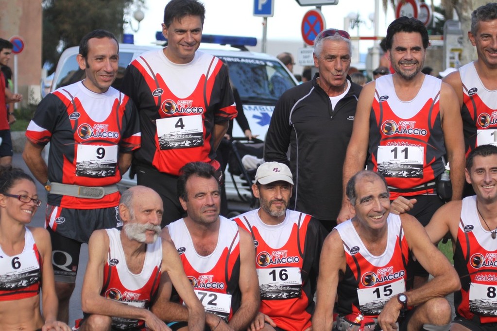 L'équipe de l'ASPTT Ajaccio