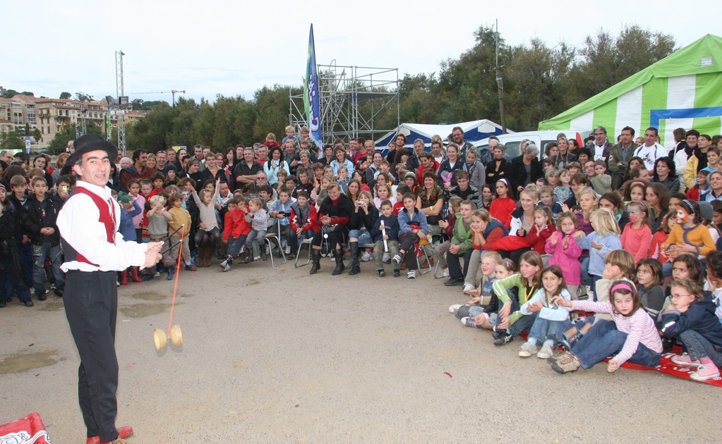 2008 : Spectacle de rue