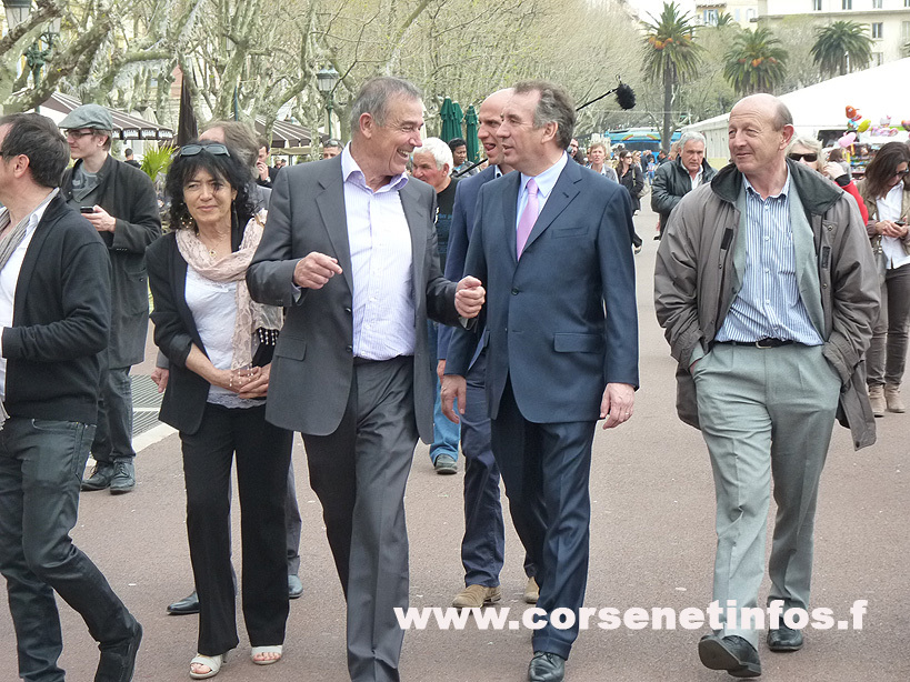 Et promenade place Saint-Nicolas
