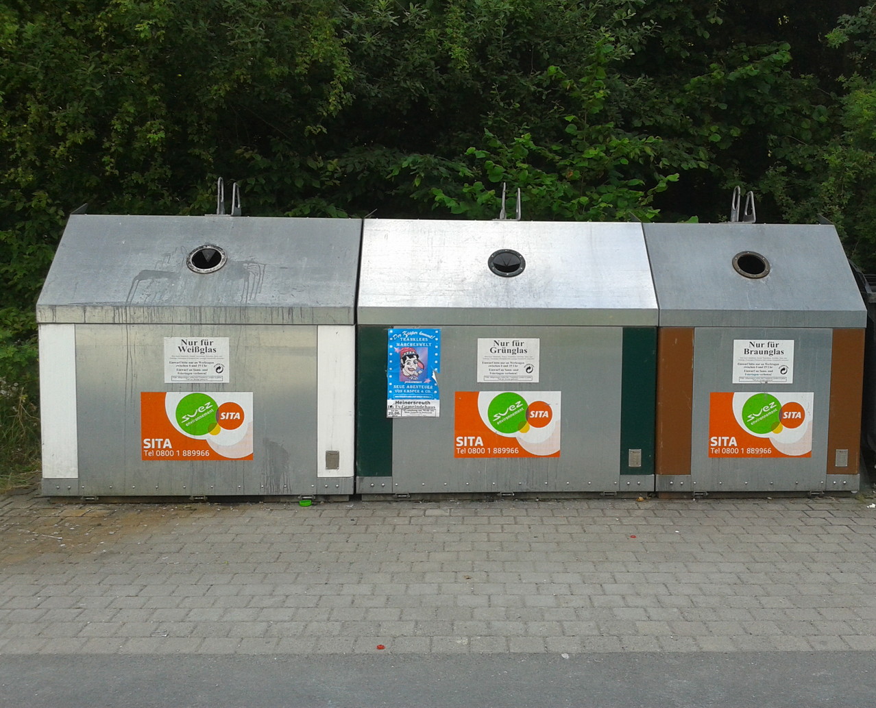 > Altglas - Recyclinghof Wertstoffhof Altenplos