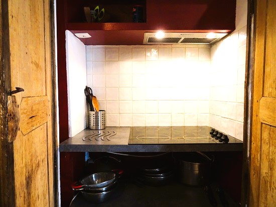 Gite Oise équipée d'une cuisine avec plaque de cuisson - jardin privé pour vos repas
