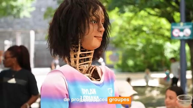 Performance marionnettes "Joueuses en marche"pour "Les Bastions de l'égalité" 14 juin 2025 / Destination 27