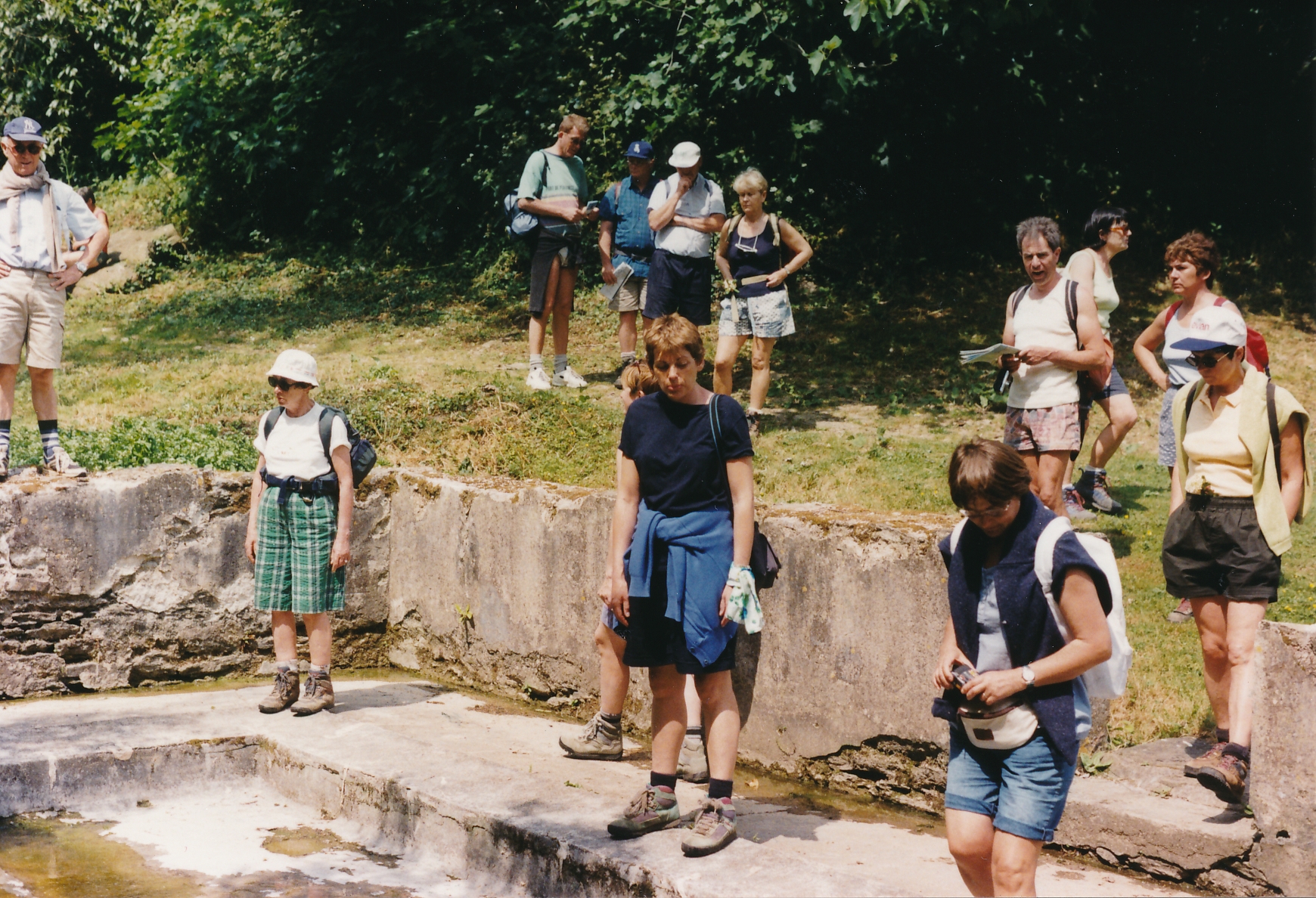 Chantal, Jean Pierre L, Hélène.