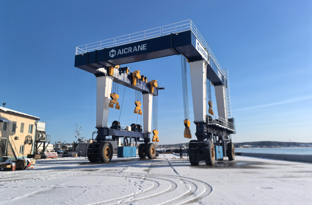 How to Properly Lubricate Your Mobile Boat Lift for Smooth Winter Operations