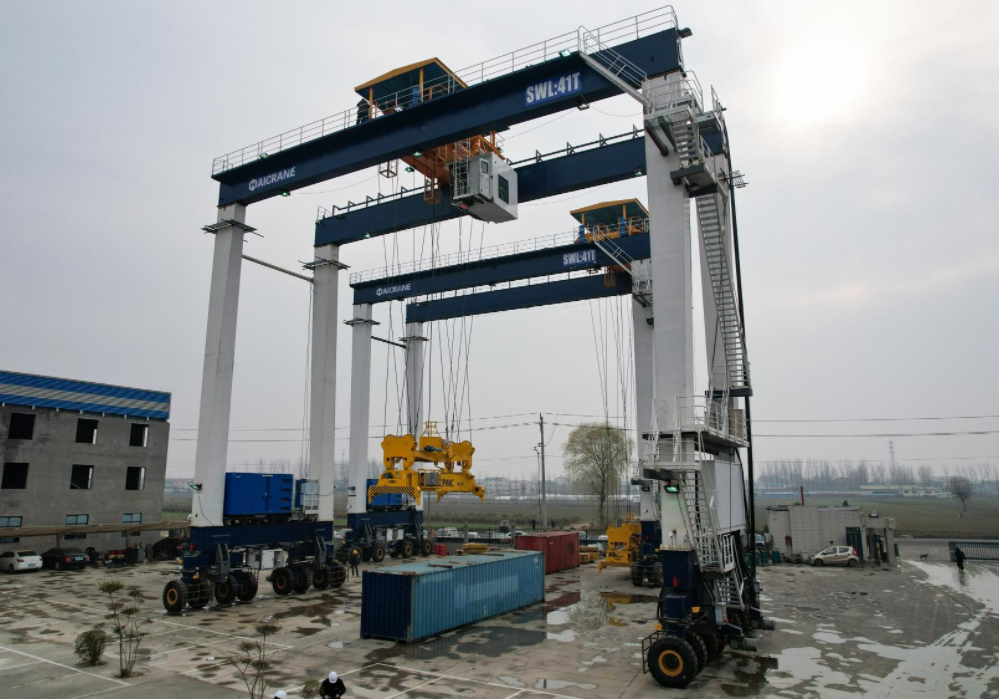 Safety Features Every Modern Rubber Tyred Gantry Crane Should Have