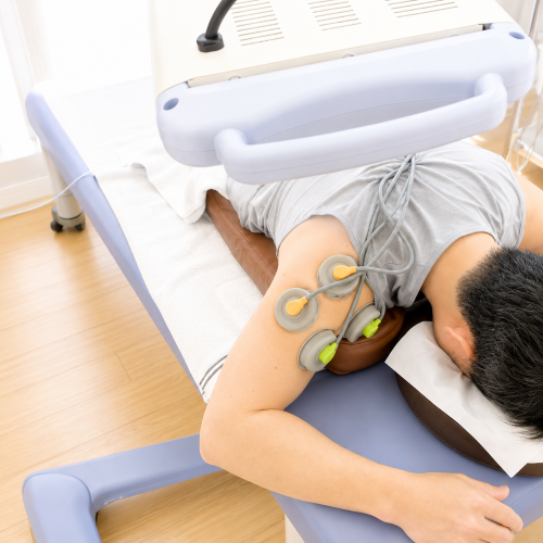 肩の痛み　物理療法