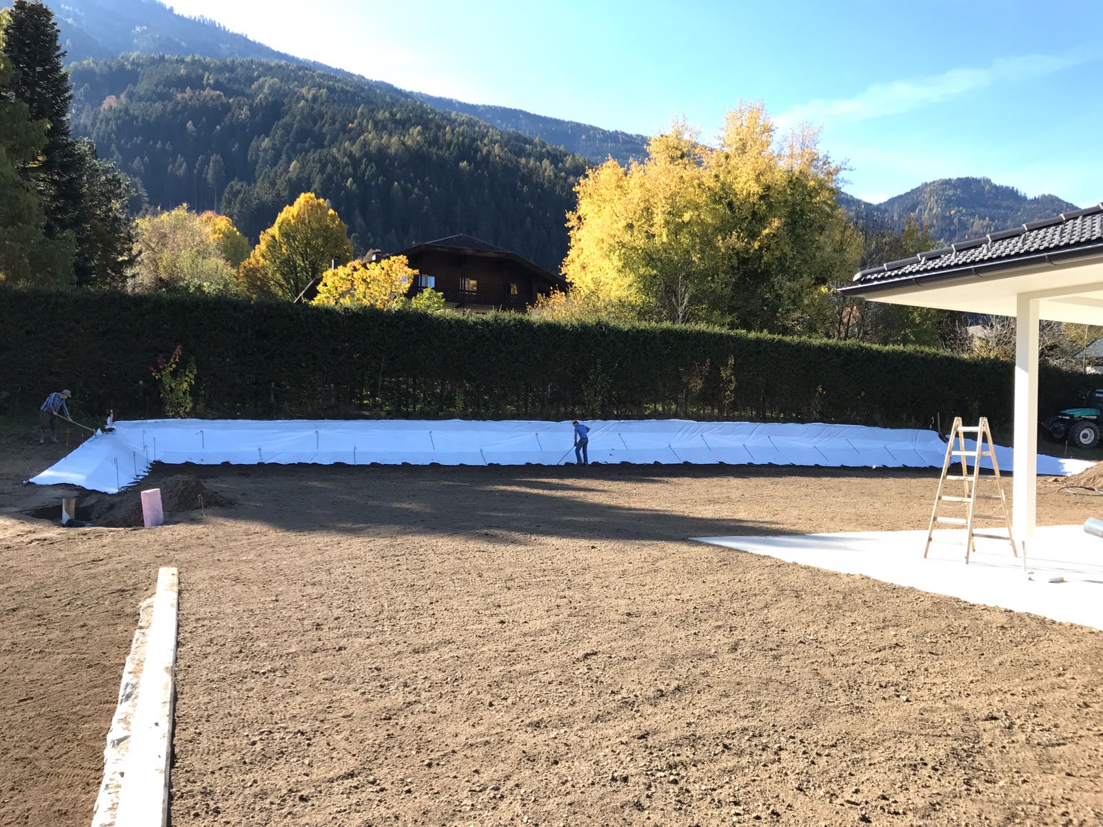 Am ende des harten Arbeitstages entstand eine wunderschöne Außenanlage.