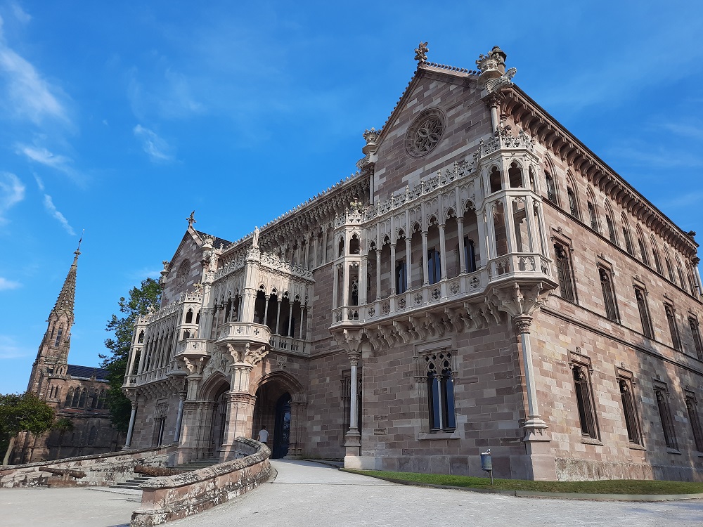 Le Palacio de Sobrellano