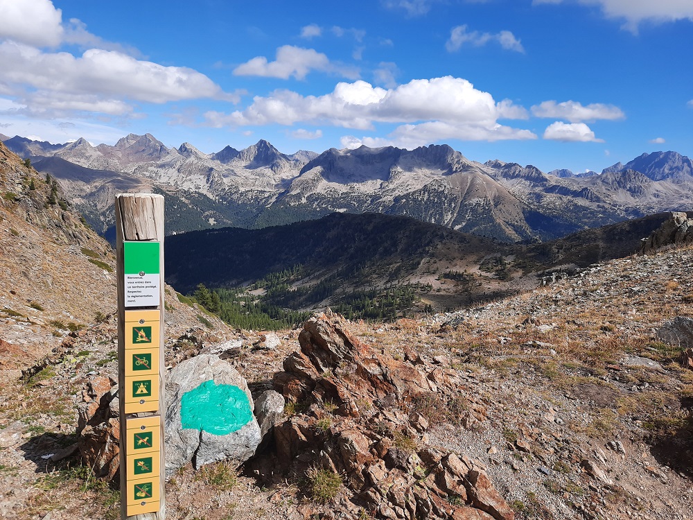 Col Ferrière, on est à la limite du parc du Mercantour