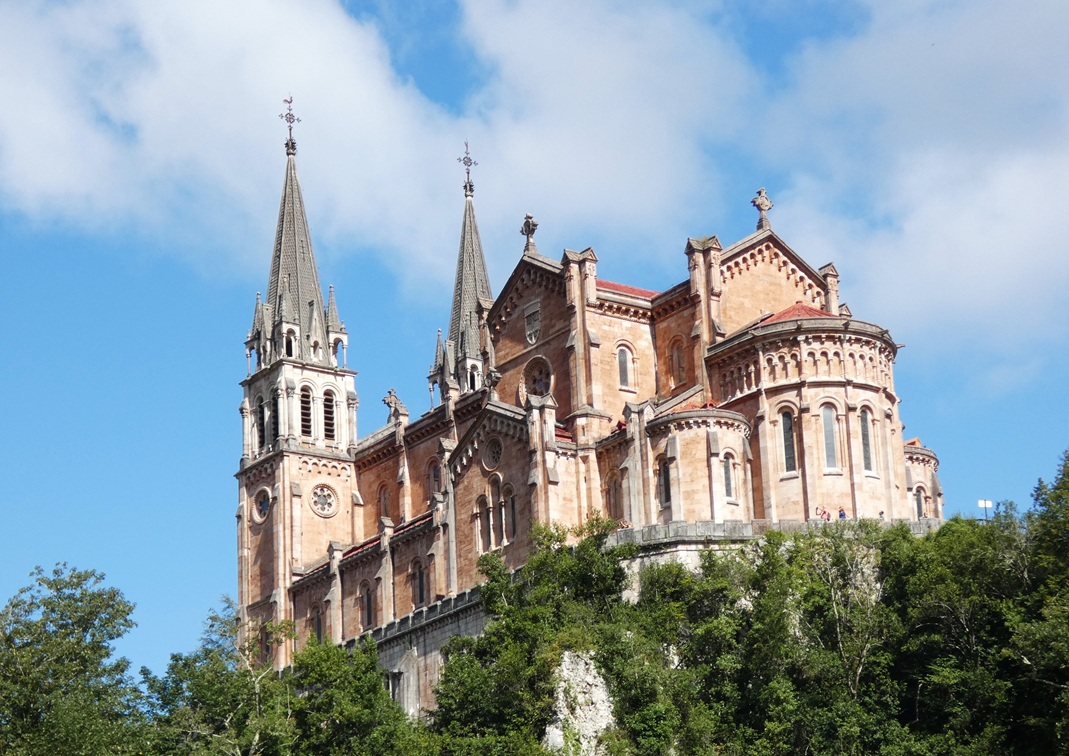 La basilique de Covadonga