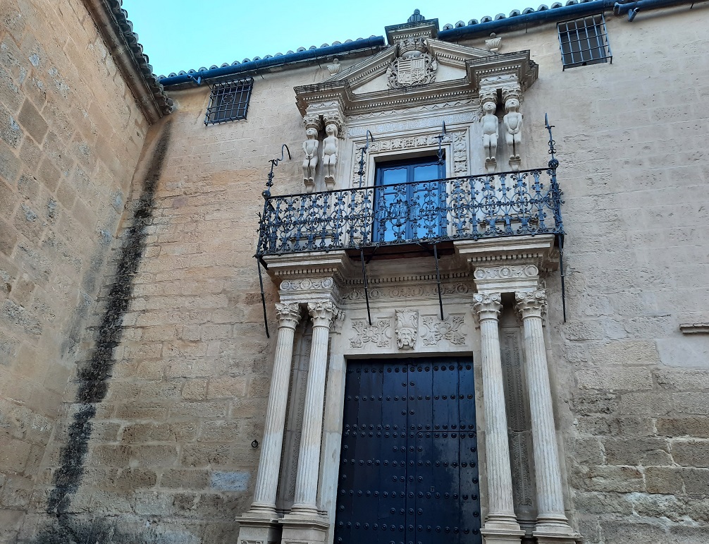 L'étonnante façade 18e s. du Palacio del marques de Salvatierra