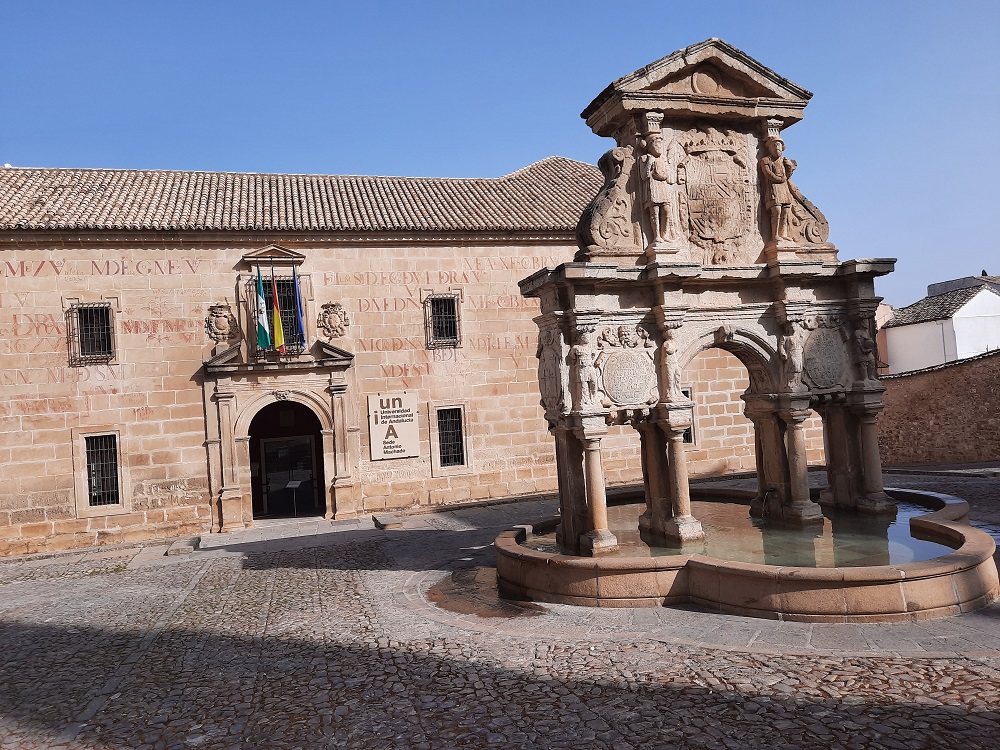 L'annexe de l'université Antonio Machado dans ce qui fut un ancien séminaire