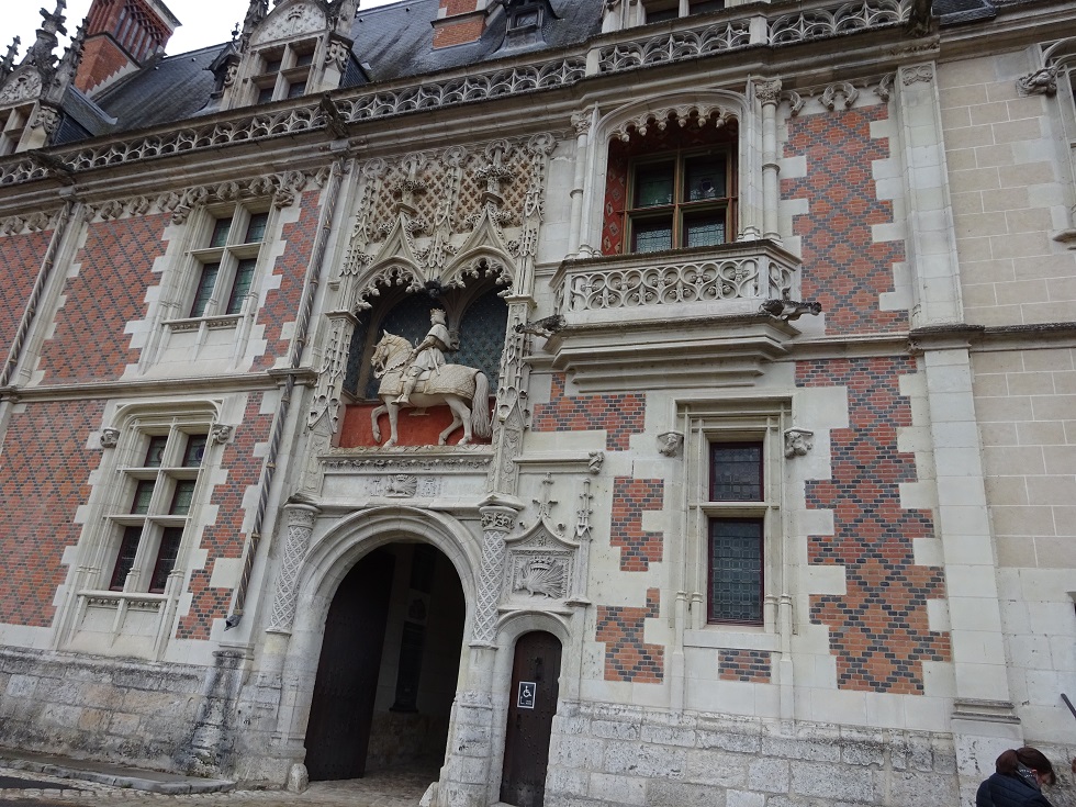 La statue équestre de Louis XII