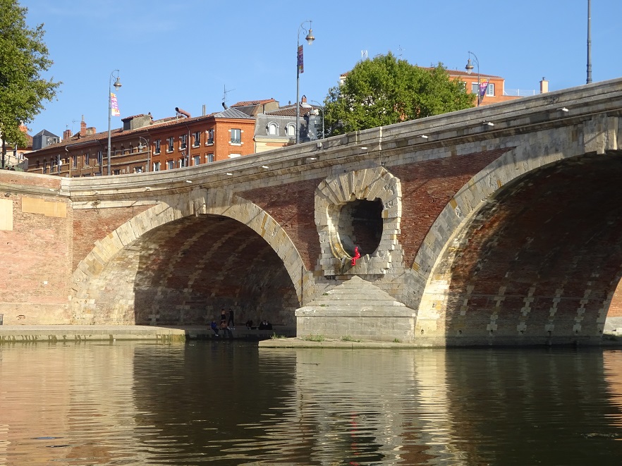 Passage sous le Pont-Neuf