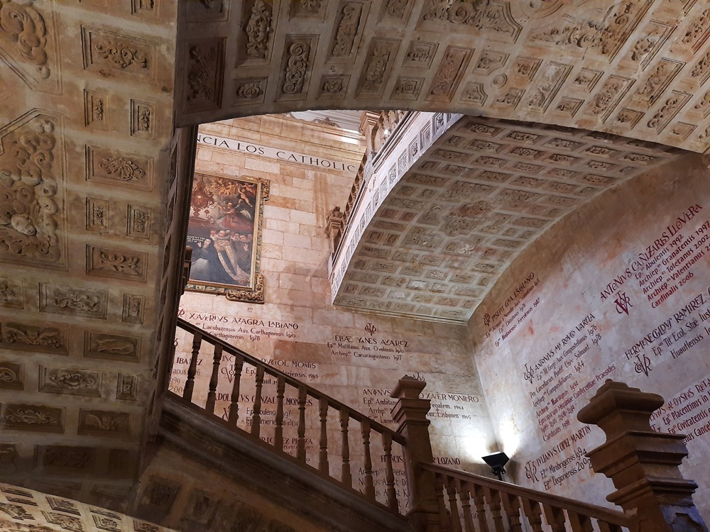 L'extraordinaire escalier qui semble flotter