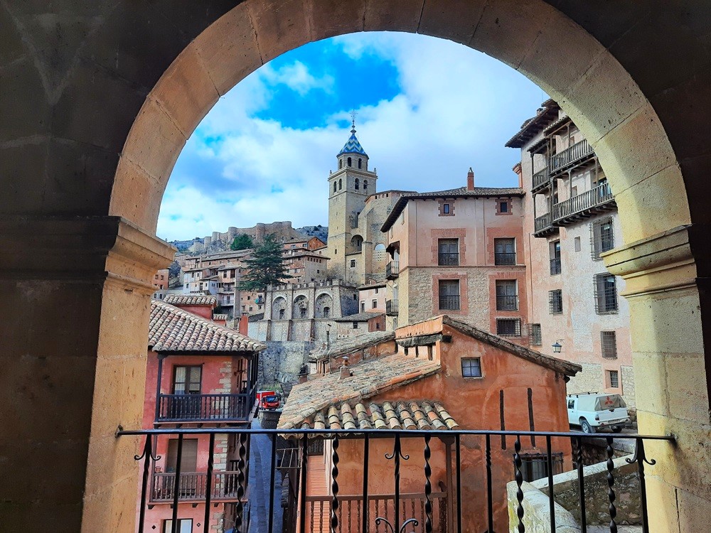 Vue sur la cathédrale depuis le mirador de la Plaza Mayor